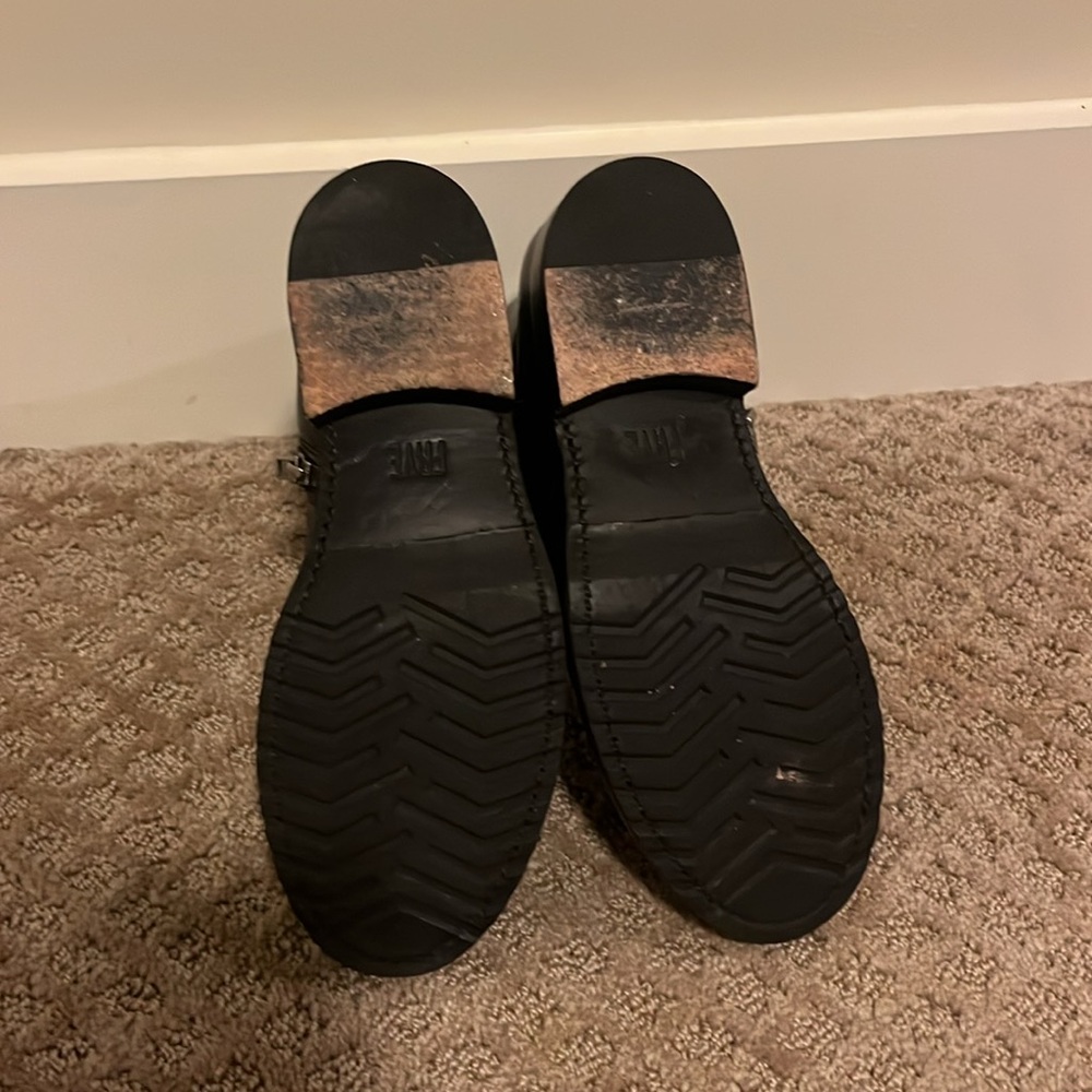 Barely Worn Veronica Inside Zip Boot - image 6